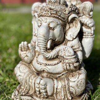 Ganesha Cuadrada Mediana